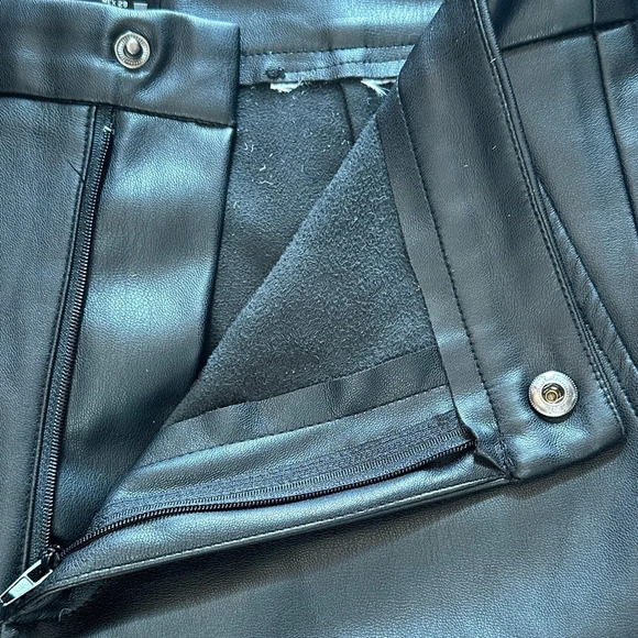 ZARA Womens Faux Leather Size M Ankle Zip High Waisted Black pants 4387/234 - Picture 10 of 11